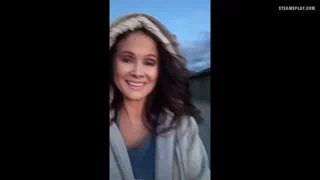 Cheers to all the men who prefer hot mom